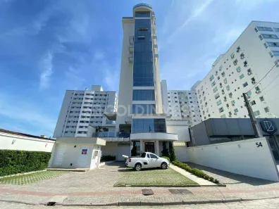 Apartamento com 3 Quartos para alugar, 648m² no São Luiz, Brusque