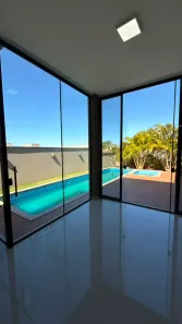 Casa de Condomínio com 4 Quartos para alugar, 400m² no Jardins Munique, Goiânia