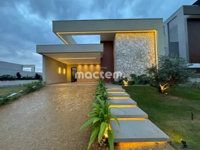 Casa com 3 Quartos à venda, 220m² no Residencial Alto do Castelo, Ribeirão Preto