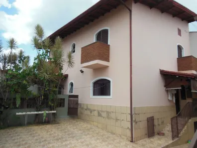 Casa com 3 Quartos à venda, 296m² no Jardim Antonio Von Zuben, Campinas