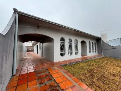 Imóvel Comercial com 4 Quartos para alugar, 250m² no Centro, Cascavel
