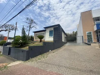 Imóvel Comercial com 3 Quartos para alugar, 630m² no Sousas, Campinas