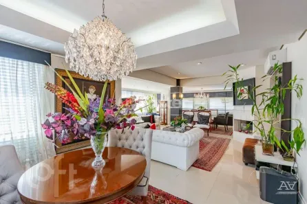Apartamento com 3 Quartos à venda, 180m² no Petrópolis, Porto Alegre