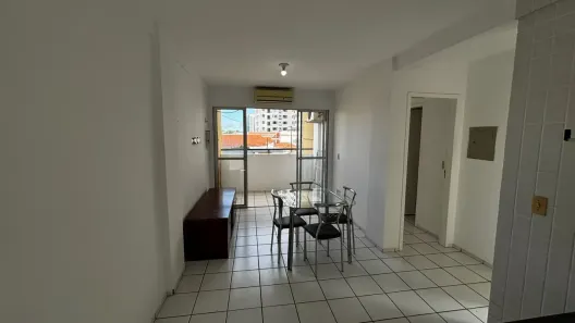 Apartamento com 2 Quartos para venda ou aluguel, 60m² no Jóquei, Teresina