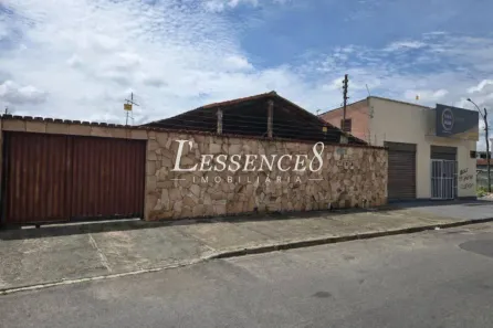 Casa com 3 Quartos à venda, 562m² no Vila Santo Antônio, Aparecida de Goiânia