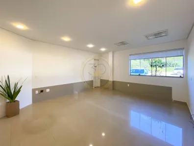 Sala Comercial para alugar, 29m² no Ariribá, Balneário Camboriú