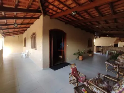 Casa com 4 Quartos à venda, 295m² no Fonte Grande, Contagem