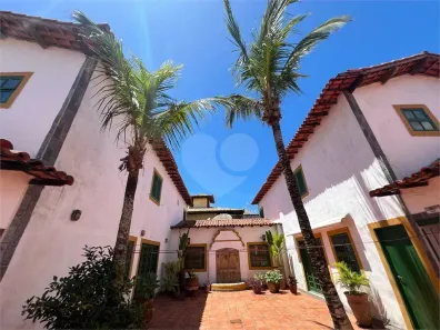 Casa com 4 Quartos à venda, 900m² no Canto, Armação dos Búzios