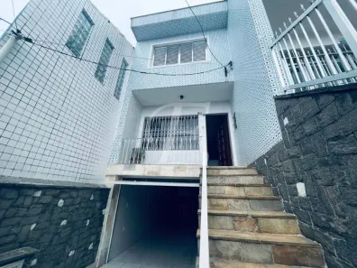 Sobrado com 3 Quartos à venda, 160m² no Vila Paiva, São Paulo