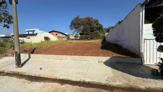 Lote/Terreno à venda, 300m² no Loteamento Santa Rosa, Piracicaba
