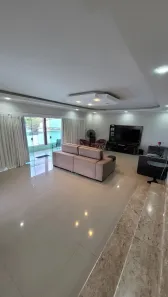 Casa com 4 Quartos à venda, 290m² no Parque Hotel, Araruama