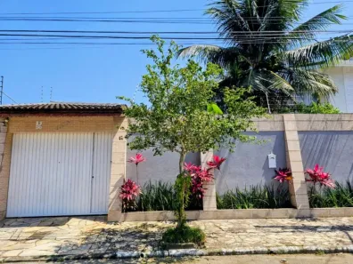 Casa com 3 Quartos à venda, 230m² no Canto do Forte, Praia Grande