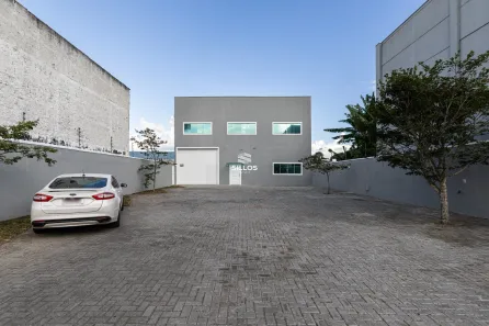 Galpão/Depósito/Armazém para alugar, 394m² no Boqueirão, Curitiba