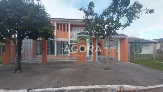 Casa com 3 Quartos para alugar, 230m² no Niterói, Canoas
