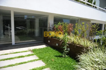 Sala Comercial à venda, 232m² no Exposição, Caxias do Sul