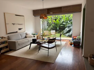 Casa com 4 Quartos para alugar, 245m² no Jardim Prudência, São Paulo