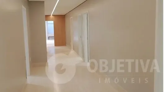 Imóvel Comercial com 1 Quarto para alugar, 518m² no Centro, Uberlândia