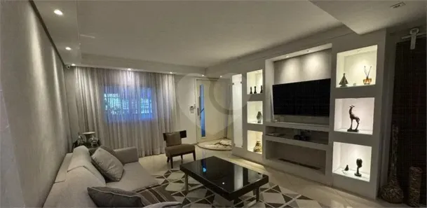 Casa com 3 Quartos à venda, 280m² no Jardim Leonor Mendes de Barros, São Paulo