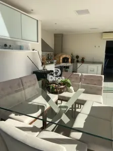 Casa com 4 Quartos à venda, 344m² no Itacorubi, Florianópolis