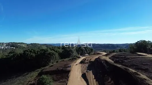 Lote/Terreno à venda, 305m² no Brandalise, Caxias do Sul
