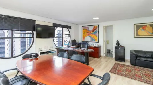 Sala Comercial à venda, 350m² no Vila Nova Conceição, São Paulo