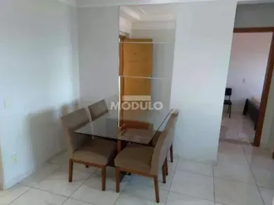 Apartamento com 2 Quartos para alugar, 52m² no Jardim Patrícia, Uberlândia