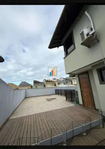 Casa com 2 Quartos à venda, 157m² no Granja dos Cavaleiros, Macaé