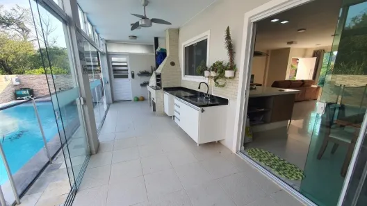 Casa com 4 Quartos à venda, 224m² no Ponta das Canas, Florianópolis