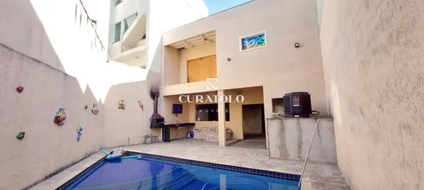 Sobrado com 3 Quartos à venda, 350m² no Vila Metalúrgica, Santo André