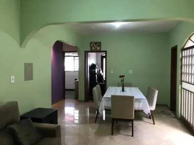 Casa com 4 Quartos à venda, 295m² no Diamante (Barreiro), Belo Horizonte
