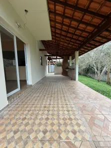 Casa com 4 Quartos à venda, 250m² no Embu-Guaçu, Embu-Guaçu