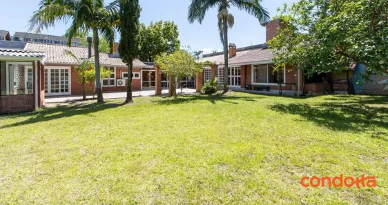 Casa com 4 Quartos para alugar, 520m² no Guarujá, Porto Alegre