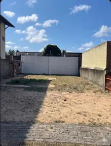 Lote/Terreno à venda, 200m² no Liberdade, Parnamirim