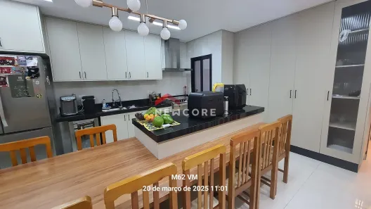 Sobrado com 3 Quartos à venda, 310m² no Vila Curuçá, Santo André