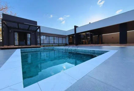 Casa com 3 Quartos à venda, 200m² no Jardim Itatiaia 1, Londrina