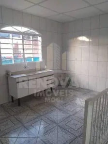 Sobrado com 3 Quartos à venda, 217m² no Vila Pereta, Poá
