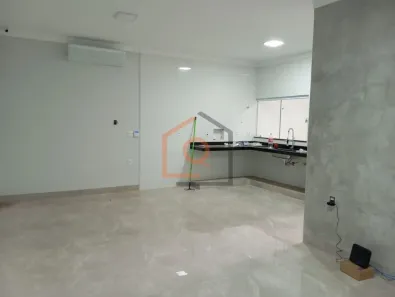Casa com 3 Quartos à venda, 180m² no Jardim Indaiá, Araraquara