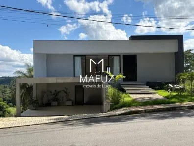 Casa com 4 Quartos à venda, 350m² no Centro, Confins