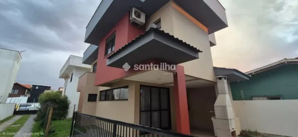 Casa com 3 Quartos à venda, 118m² no Campeche, Florianópolis