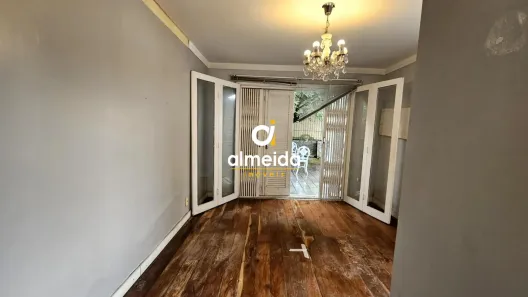 Imóvel Comercial com 10 Quartos para alugar, 217m² no Nossa Senhora de Lourdes, Santa Maria
