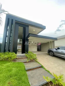 Casa de Condomínio com 4 Quartos à venda, 218m² no Jardins Capri, Senador Canedo