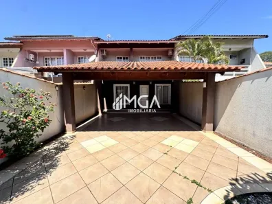 Sobrado com 4 Quartos para alugar, 192m² no Lancaster, Foz do Iguaçu