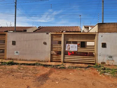 Casa com 2 Quartos à venda, 45m² no Jardim Centenário, Campo Grande