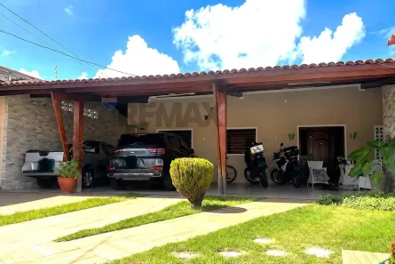 Casa com 3 Quartos à venda, 280m² no Ipês, João Pessoa