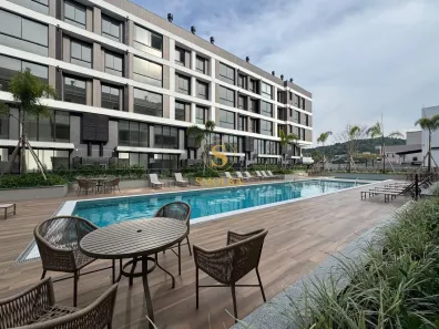Apartamento com 2 Quartos à venda, 74m² no Jurerê, Florianópolis