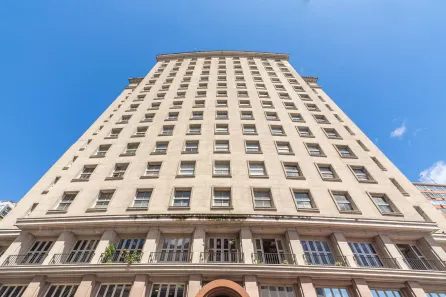Sala Comercial para alugar, 684m² no Centro Histórico, Porto Alegre