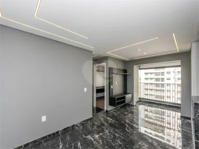 Apartamento com 3 Quartos à venda, 67m² no Vila Anastácio, São Paulo