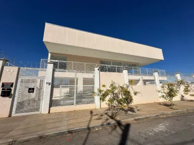Apartamento com 3 Quartos para alugar, 93m² no São José, Montes Claros