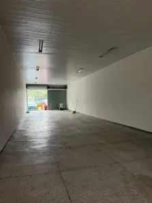 Ponto Comercial para alugar, 130m² no Boqueirão, Curitiba
