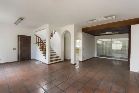 Casa com 3 Quartos à venda, 200m² no Indianópolis, São Paulo